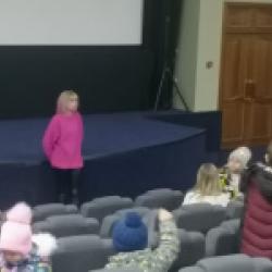 В кинотеатре "Мир" состоялся благотворительный показ фильма "Мишка"