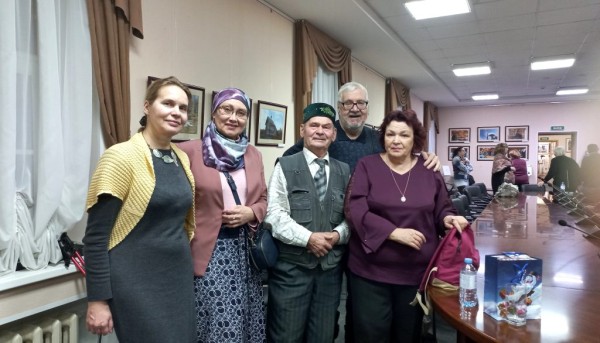 В Доме дружбы Ленинградской области состоялась лекция «Татары в Санкт-Петербурге и Ленинградской области» В Доме дружбы Ленинградской области состоялась лекция «Татары в Санкт-Петербурге и Ленинградской области»