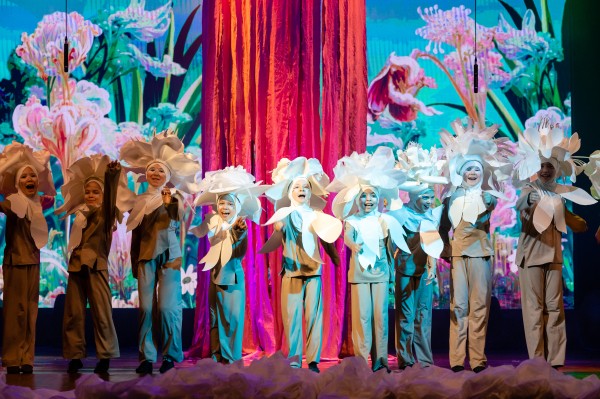 Студия «Апуш» возродила спектакль театра Г.Камала (ФОТО) Студия «Апуш» возродила спектакль театра Г.Камала (ФОТО)