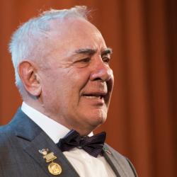 Ринат Тазетдинов награжден медалью 100 лет образования ТАССР Ринат Тазетдинов награжден медалью 100 лет образования ТАССР