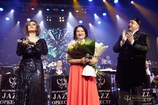 В Татарской филармонии состоялся юбилейный вечер Лидии Ахметовой (ФОТОРЕПОРТАЖ)