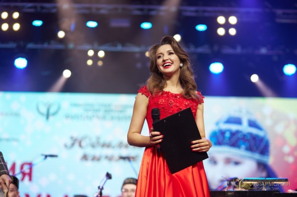 В Татарской филармонии состоялся юбилейный вечер Лидии Ахметовой (ФОТОРЕПОРТАЖ)