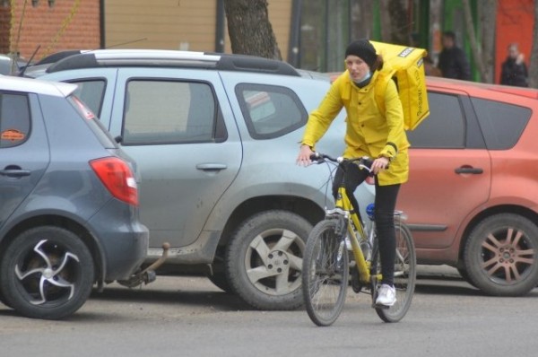 Глава Минпромторга РТ призвал всеми способами затащить курьеров на заводы