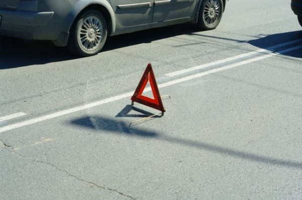 В Татарстане автобус с детской хоккейной командой застрял в снегу