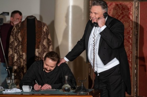 Какой театр нужен подросткам? О новых проектах рассказала Диана Сафарова