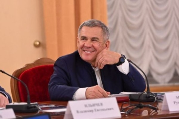 Рустам Минниханов встретился с Хусейном Ибрахимом Тахой