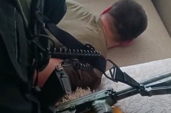 Снайпер не потребовался: СОБР из РТ взял дебошира с ружьём из Вятских Полян