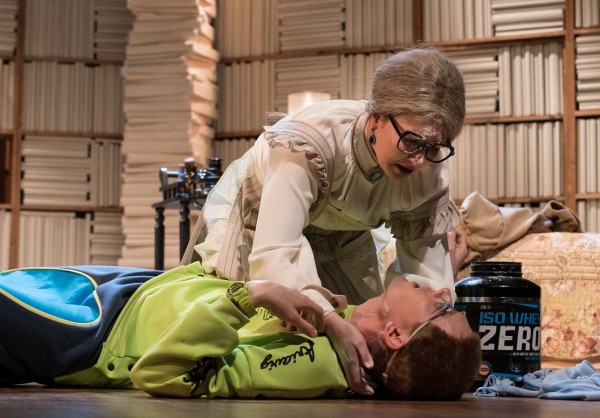 В театре Камала состоялась премьера спектакля &laquo;Осенний отголосок&raquo; (ФОТО)