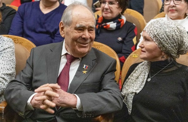 Минтимер Шаймиев поздравил Равиля Шарафиева с 85-летним юбилеем (ФОТОРЕПОРТАЖ)