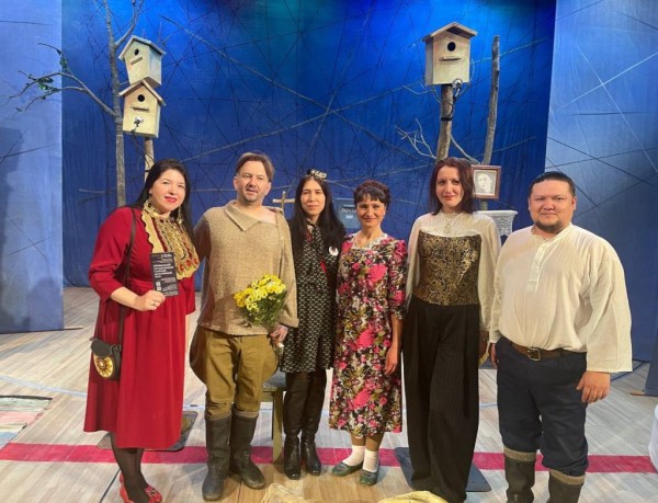 Нижнекамский драматический театр выступил в Петербурге (ФОТО)