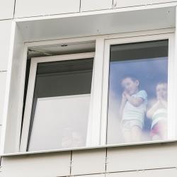 &laquo;Увидела малыша у открытого окна, поругала и ушла&raquo;: в Татарстане погибли уже три ребенка