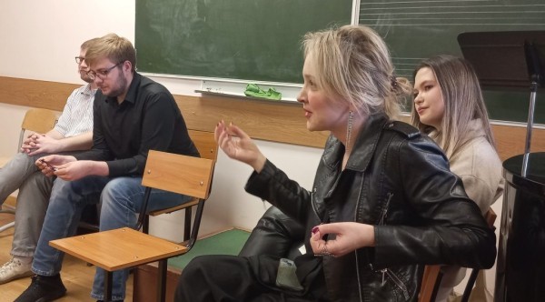 В Санкт-Петербурге состоялась творческая встреча с Эльмиром Низамовым В Санкт-Петербурге состоялась творческая встреча с Эльмиром Низамовым