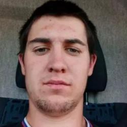 В Татарстане 23-летний парень не вернулся с рыбалки: нашли только помятую машину В Татарстане 23-летний парень не вернулся с рыбалки: нашли только помятую машину