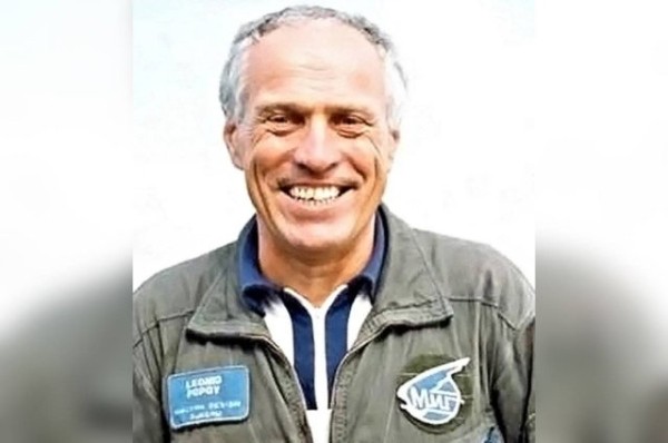 
        Пронзивший небо.        Легенда авиации Владимир Попов мог сбивать даже спутники    