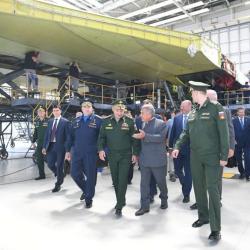 Шойгу проверил выполнение гособоронзаказа на предприятиях Татарстана