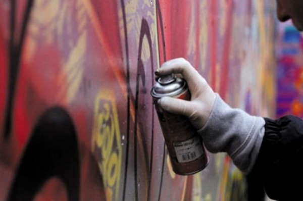 
        На православном кладбище в Татарстане повредили 29 могил            