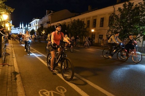 
        Участниками &laquo;Ночного велофеста&raquo; в Казани стали 4,5 тысяч человек            