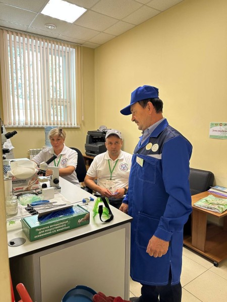 На базе "Элиты" прошел Республиканский конкурс операторов искусственного осеменения крупного рогатого скота (ФОТО)