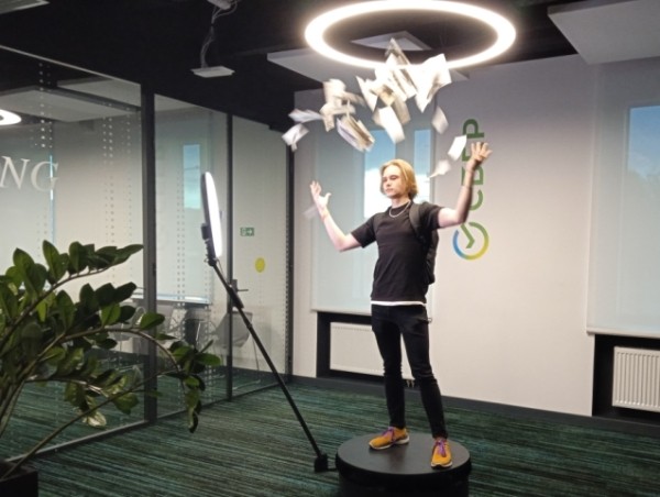 
        Стать программистом с нуля.        В Казани - первый выпуск школы программирования    