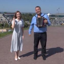 Айзиля Батырханова и Наиль Сагдиев запустили передачу "Уйнагыз гармуннар" (ВИДЕО)