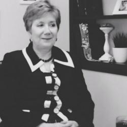 В автокатастрофе погибла дочь языковеда Диляры Тумашевой профессор Лейсан Абдулхакова