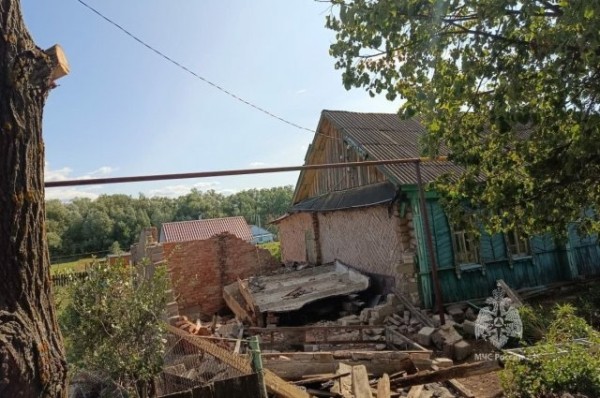 
        В Бугульминском районе Татарстана бетонная плита придавила рабочего            