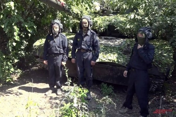 
        Героями не рождаются.        Как воспитывался командир легендарного танка &laquo;Алёша&raquo;    