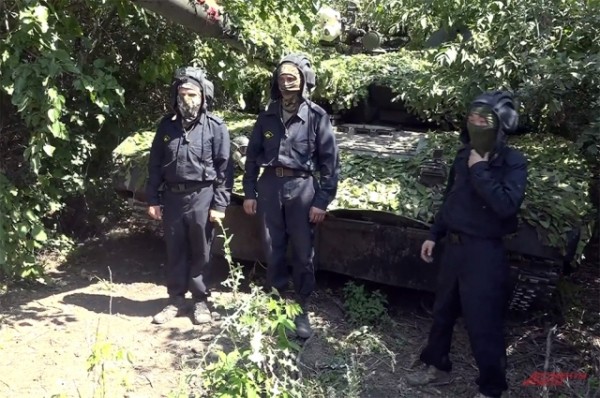 
        Героями не рождаются.        Как воспитывался командир легендарного танка &laquo;Алёша&raquo;    