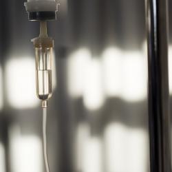 Подростков госпитализировали после отравления неизвестным веществом в Казани