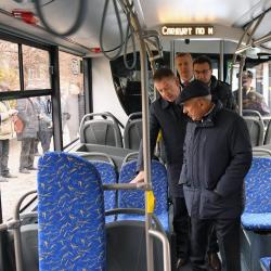 Минниханов принял участие в церемонии передачи Казани 25 троллейбусов нового поколения Минниханов принял участие в церемонии передачи Казани 25 троллейбусов нового поколения