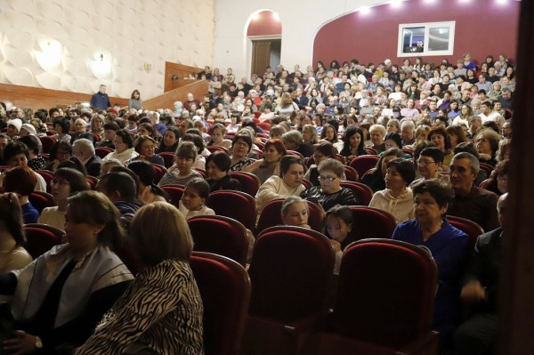 В 5 городах Татарстана состоялись гастроли спектакля "Женюсь.тат" (ФОТО) В 5 городах Татарстана состоялись гастроли спектакля "Женюсь.тат" (ФОТО)