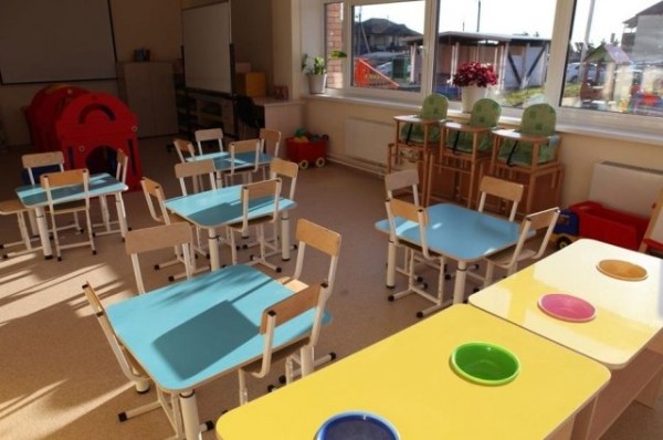 2 ребенка сбежали из детского сада в Набережных Челнах
2 ребенка сбежали из детского сада в Набережных Челнах