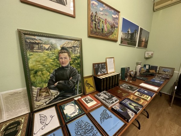 В Постоянном представительстве РТ открылась выставка Раиса Тимергалиева