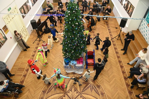 На сцене ограничений нет: инклюзивная студия &laquo;Чудо&raquo; (&laquo;Могҗиза&raquo;) представила спектакль &laquo;Маленький принц&raquo; в театре Тинчурина