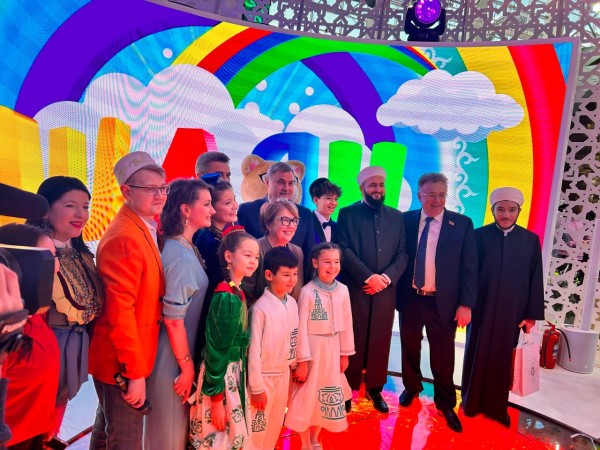 «ШАЯН ТВ» принял участие в выставке «Россия» (ФОТО) «ШАЯН ТВ» принял участие в выставке «Россия» (ФОТО)