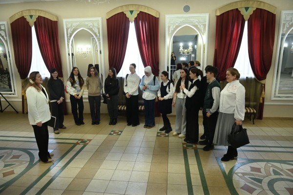 Театр Тинчурина начал сотрудничать со 2-ой гимназией Казани (ФОТО)