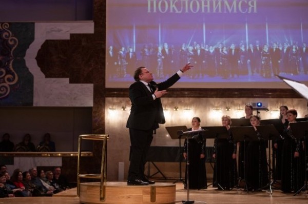 
        Вернулся через 100 лет. Казань вновь услышала Всенощное бдение Рахманинова    