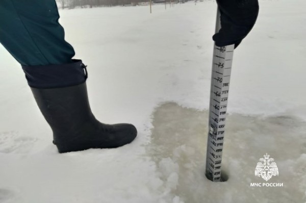 Открыта первая в Татарстане официальная ледовая переправа через Волгу
Открыта первая в Татарстане официальная ледовая переправа через Волгу