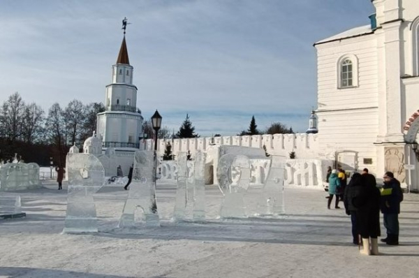 
        Итоги Нового года-2024. Сияющая Казань, наплыв туристов и всплеск ДТП    