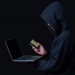 Челнинцы украли с банковских счетов жителей Якутии 15,1 миллиона рублей