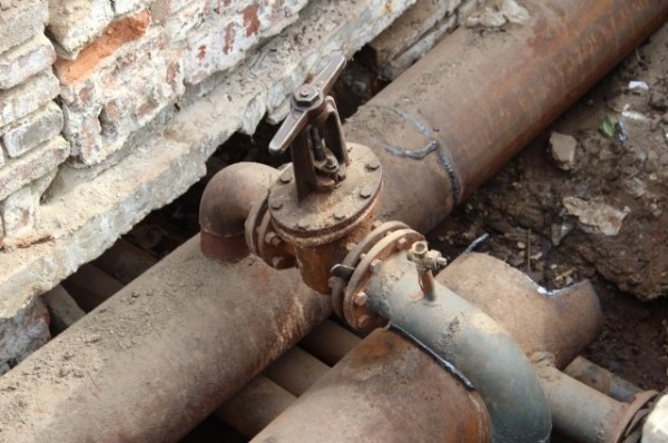 
        В Казани для поддержания теплосетей нужно повысить тарифы в 4 раза    