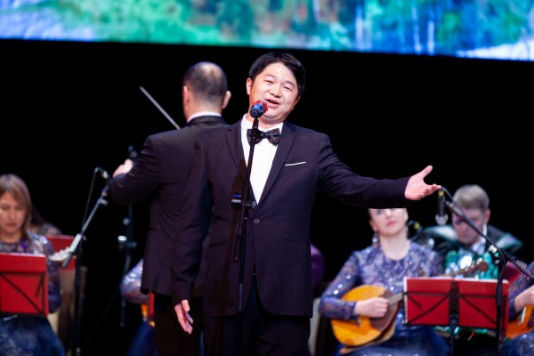 Двадцатилетие фестиваля татарской песни им. Вагапова отпраздновали в Москве (ФОТО)