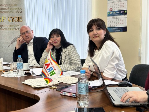 На телеканале «ШАЯН ТВ» состоялось заседание жюри конкурса художественного слова «ТАТАР СҮЗЕ» (ФОТО)