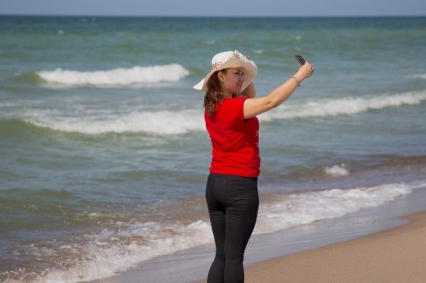 
        Кому повезло: молодые татарстанцы уехали на фестиваль в Сочи    