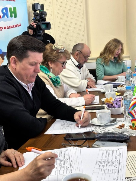 На телеканале «ШАЯН ТВ» состоялось заседание жюри конкурса художественного слова «ТАТАР СҮЗЕ» (ФОТО)