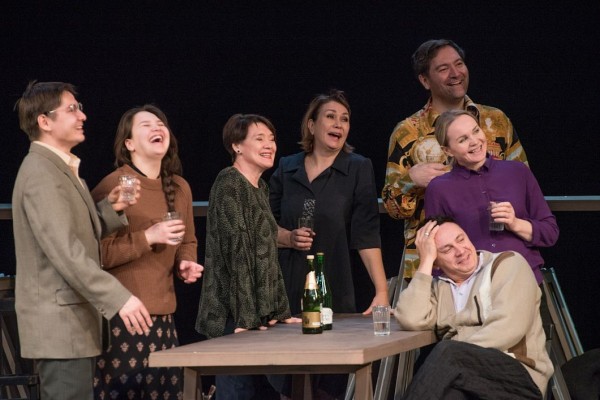 ФОТОРЕПОРТАЖ с репетиции премьеры "Чертов тост"