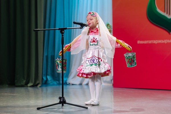В Казани прошел финал конкурса «Яңа татар җыры - IV» (ФОТО) В Казани прошел финал конкурса «Яңа татар җыры - IV» (ФОТО)