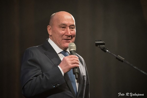 В театре Камала прошел юбилейный вечер Алсу Гайнуллиной (ФОТО)