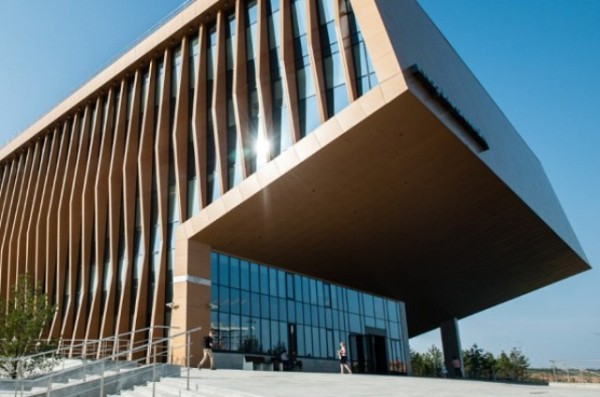 
        Университет Иннополиса откроет офисы в ОАЭ, Малайзии и Индии.    