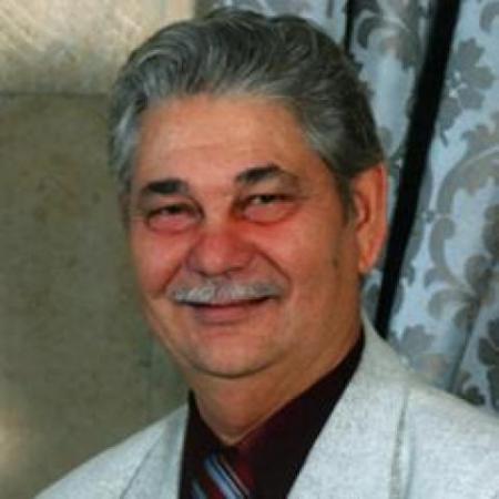 85 лет исполнилось со дня рождения народного артиста Татарстана Халила Махмутова